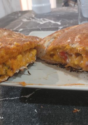 Una foto de Empanada de pollo y verduritas