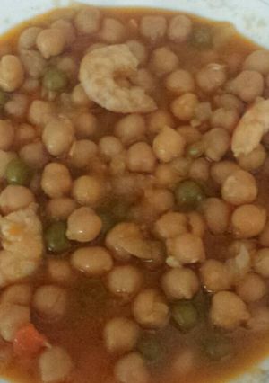Foto principal de Garbanzos con langostinos