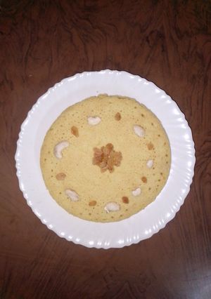 A picture of Lebanese 🍰 cake.