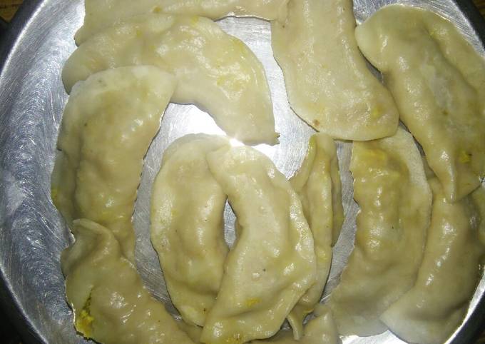 Stuffed momos
