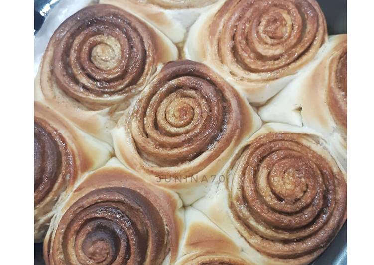 Cinnamon Scroll