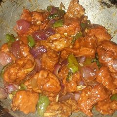 A picture of Chilli chicken.