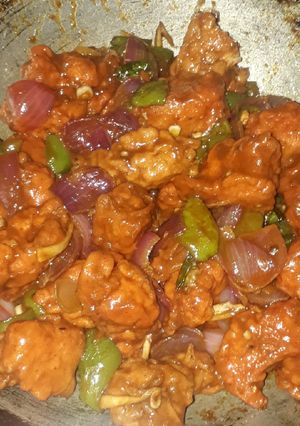 A picture of Chilli chicken.