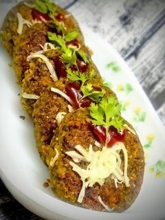 छोले पालक कटलेट (chole palak cutlet recipe in marathi) रेसिपी चे मुख्य फोटो