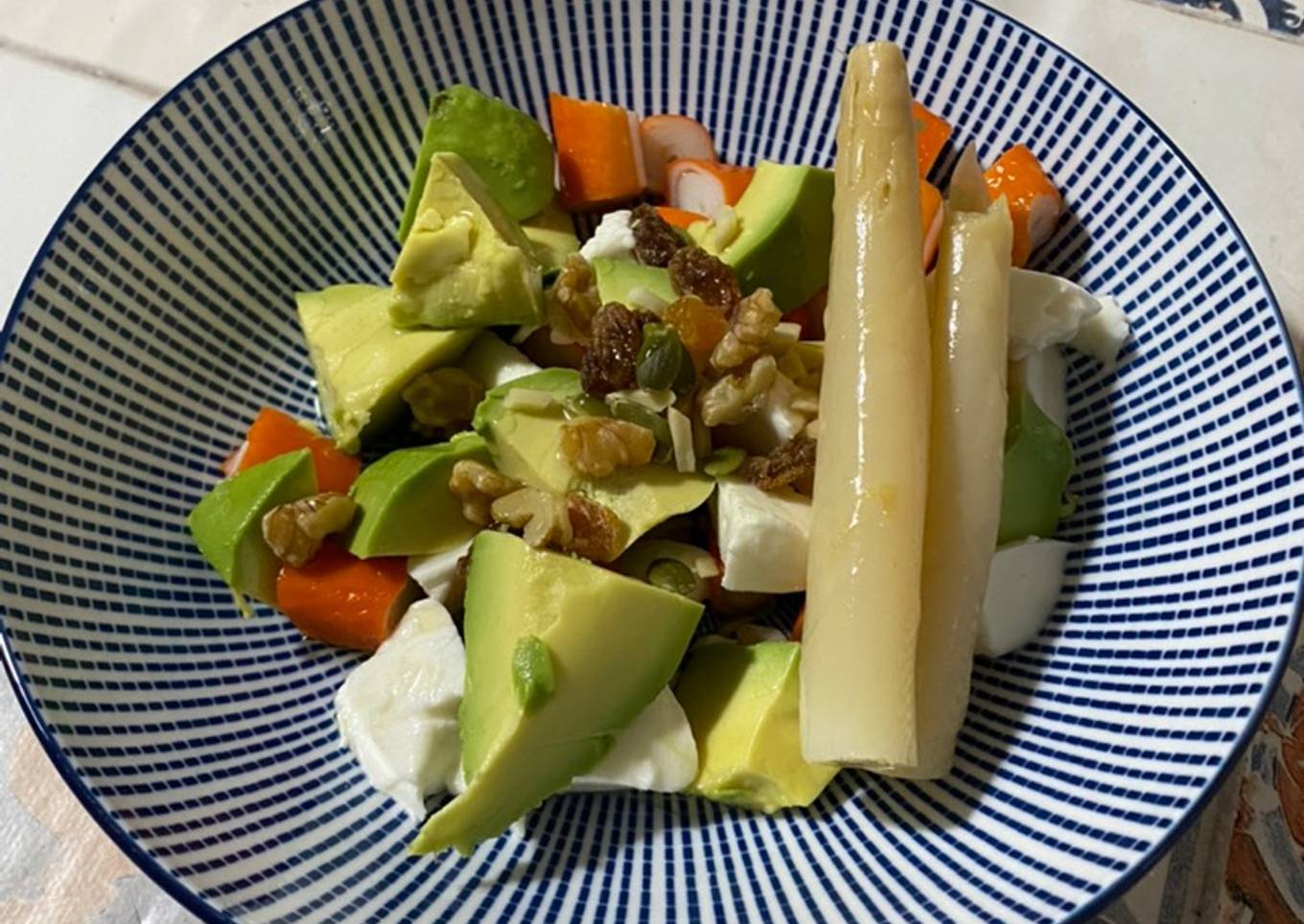 Ensalada de aguacate 馃
