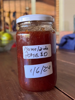 Una foto de Mermelada de pomelo rosado