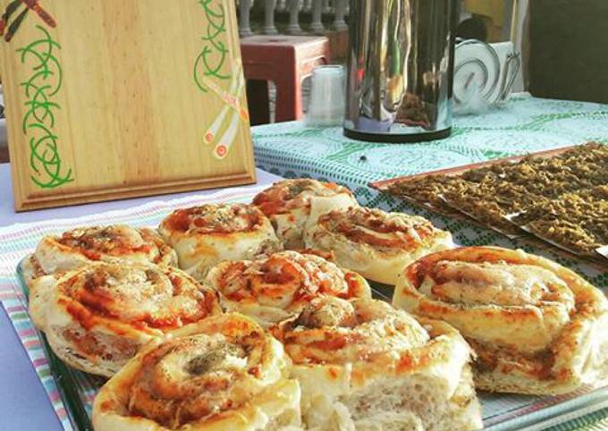 Pizza rolls Receta de Lourdes García Marcano (La Cocina de Lulita)- Cookpad