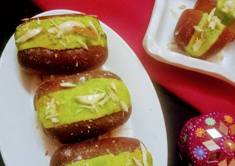 Step-by-Step Guide to Make Favorite Gulab jamun delights