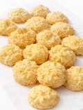 Premium Kue Kering Sagu Keju Lumer