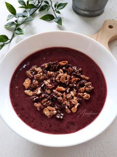 Foto resep Blackberry smoothie with dates and granola