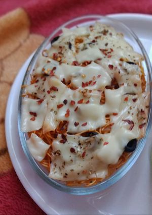 A picture of Cheese Baked Noodles.