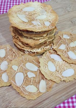 Foto resep Almond Crispy Cookies