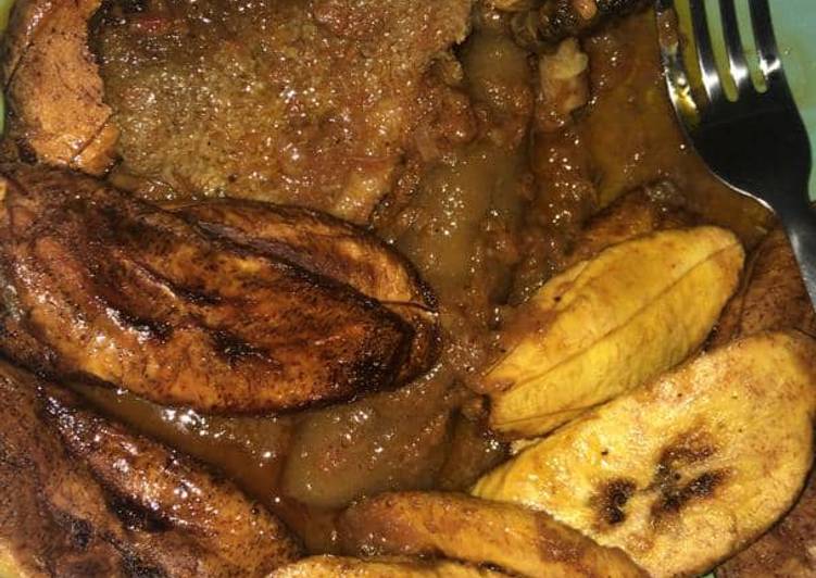 Recipe of Any-night-of-the-week Fried plantain with pomo sauce