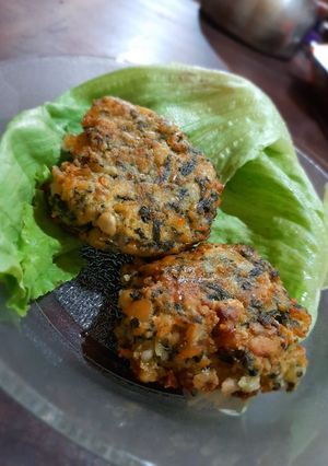 Una foto de Hamburguesas de Porotos Alubia y Acelga