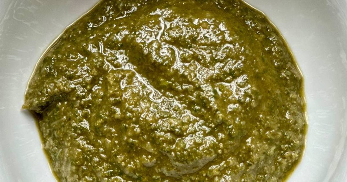 All about Pesto – Recipes, Uses, and Storage Tips