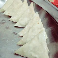A picture of Make and freeze aloo k samosay.