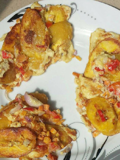 A picture of Ripe plantain wrap in egg.