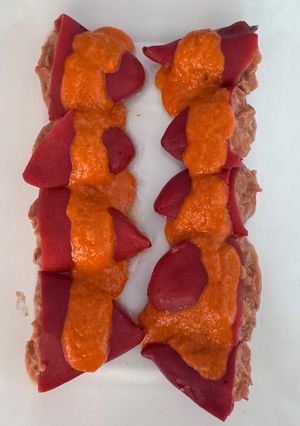 Una foto de Pimientos del piquillo rellenos de atún