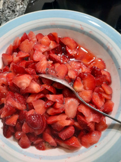 Una foto de Como macerar las fresas 🍓