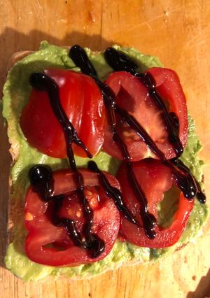 A picture of Tomato & Avo toast.