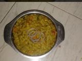 લેફ્ટઓવર મુગ દાલ ખીચડી તડકા (Leftover Moong Dal Khichdi Tadka Recipe In Gujarati)
