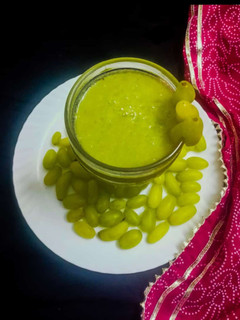 દ્રાક્ષ નું જૂઇસ (Grapes Juice Recipe In Gujarati) રેસીપી મુખ્ય ફોટો