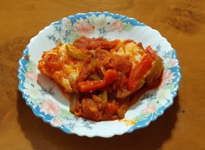 Una foto de Ventresca de bacalao con tomate