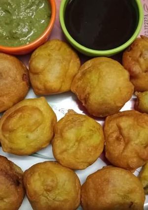 A picture of Aloo Bonda (Potato Fritter Recipe).