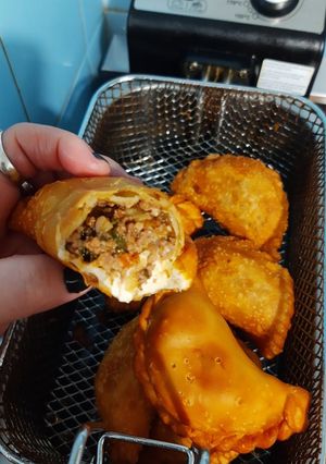 Una foto de Empanadas Fritas de Carne y Queso