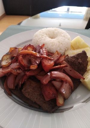 Una foto de Hígado encebollado