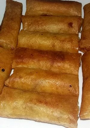 A picture of Vegetarian Spring Rolls.