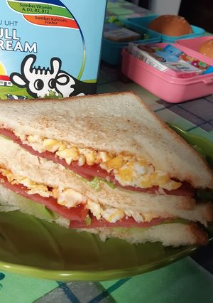 Foto resep Menu sarapan praktis dan kilat (sandwich dadakan)