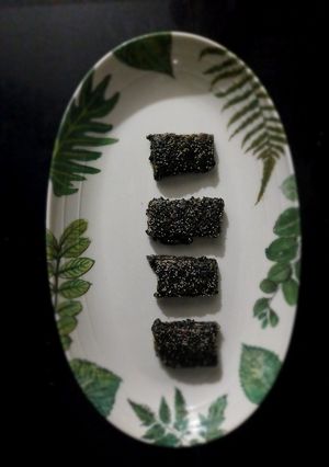 A picture of Black Til Chikki.