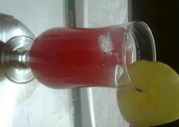 Pomegranate appy fizz