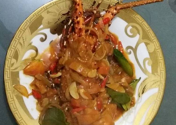 Resep Lobster saus tiram ala oele Anti Gagal