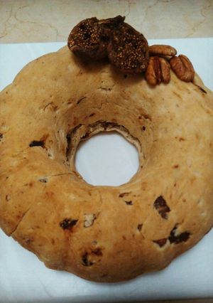 Una foto de Pan de higos deshidratados y nueces
