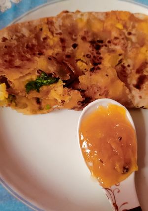 A picture of Crispy ghobi paratha.