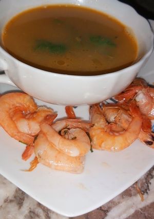 صورة لوصفة شوربة العدس الأحمر والقمرون 🦐🦐