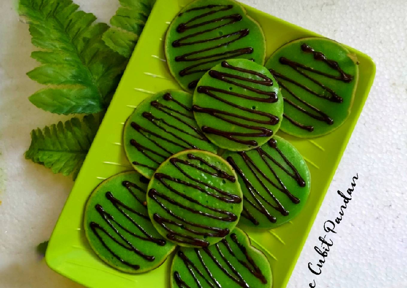 Cara Gampang Membuat Kue Cubit Pandan, Bikin Ngiler