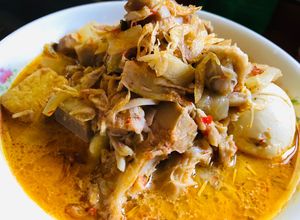 Foto resep Lodehhh nangka ada tahu sama telurnya😘