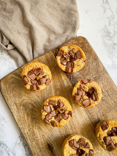 Una foto de Muffins de avena y chocolate