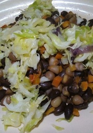 A picture of Dry fry githeri.