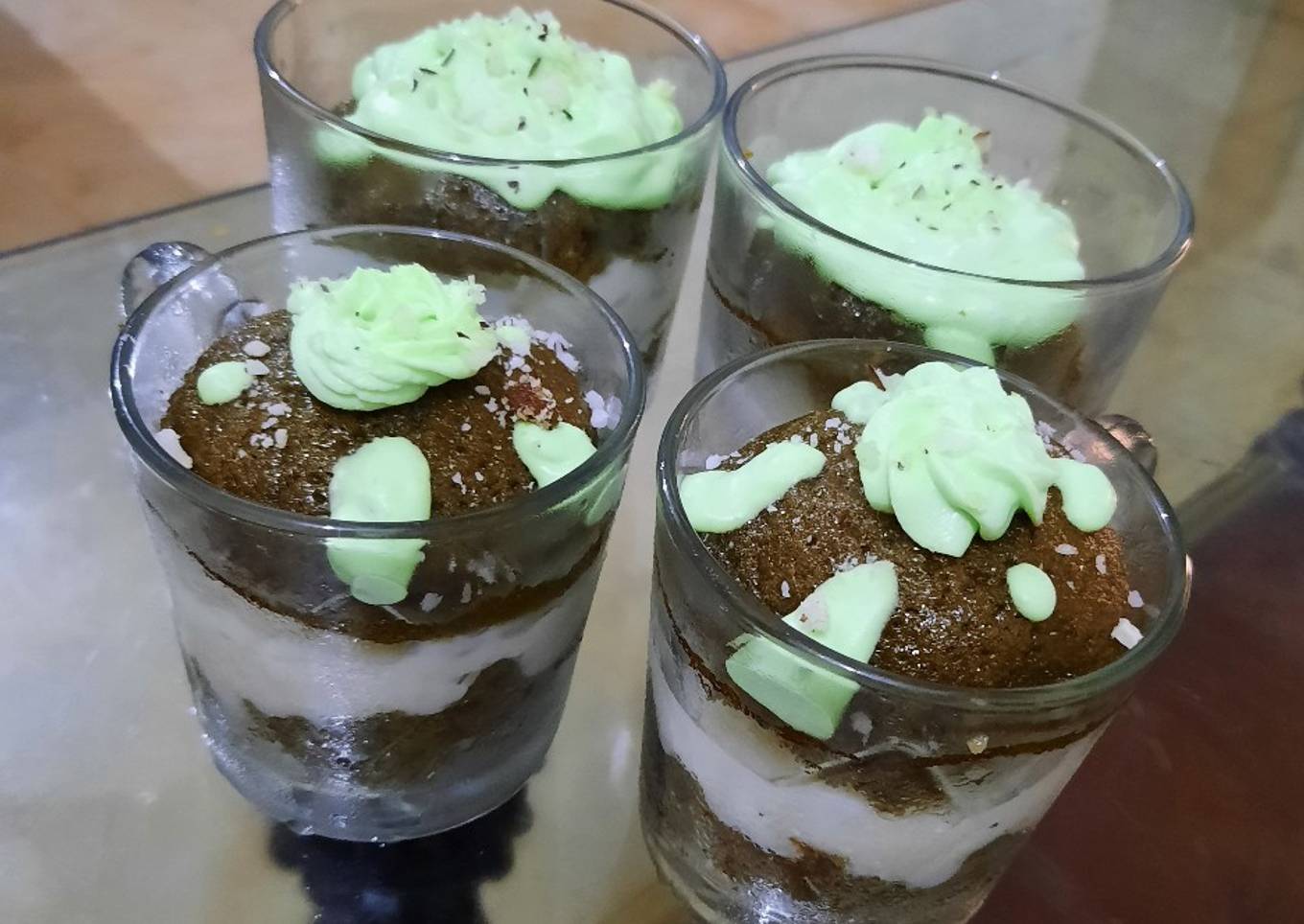 Green velvet Cup Cakes for Independence day ðŸ’šðŸ’šðŸ¤