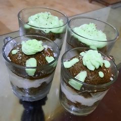 A picture of Green velvet Cup Cakes for Independence day 💚💚🤍.