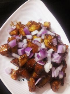चटपटे तीखे आलू (Chatpate tikhe aloo recipe in hindi) रेसिपी मुख्य फोटो