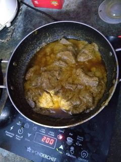 कड़ाई मटन कोरमा (kadai mutton korma recipe in Hindi) रेसिपी मुख्य फोटो