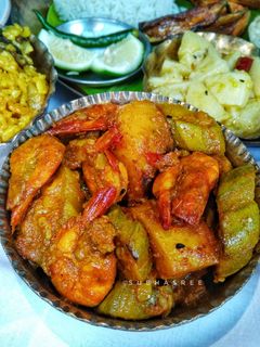 পটল চিংড়ি (potol chingri recipe in Bengali) রেসিপির প্রধান ছবি