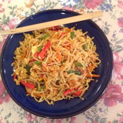 A picture of Chinese Noodles.