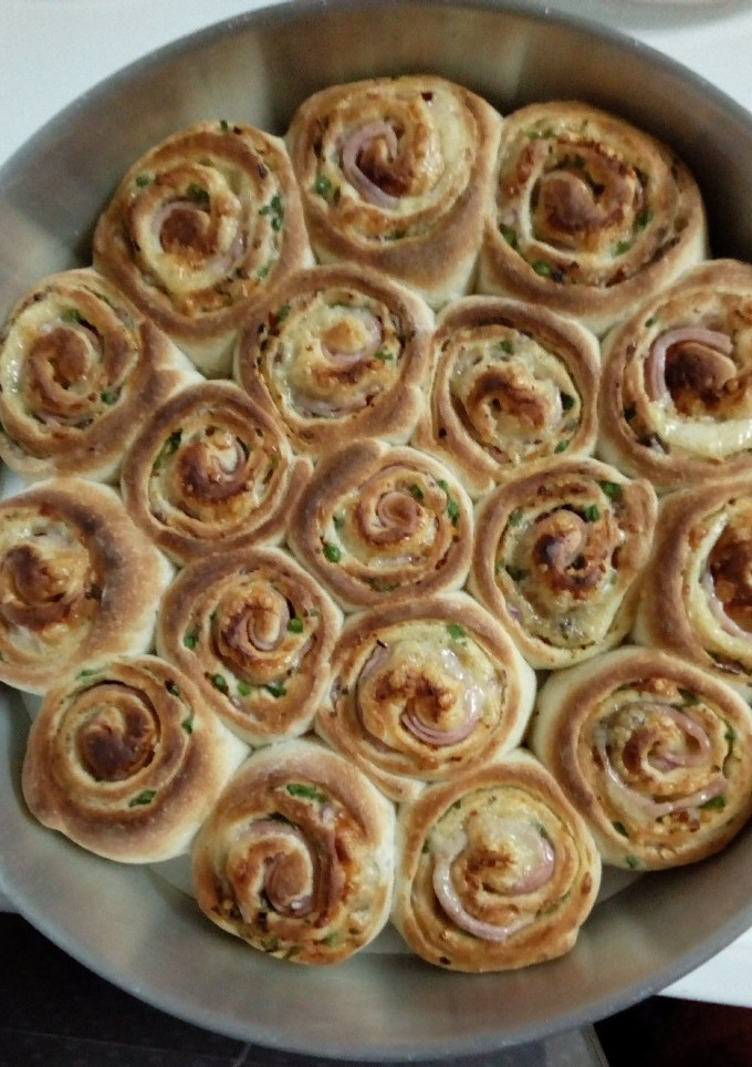 A picture of Ham Rolls#endofyearchallenge.
