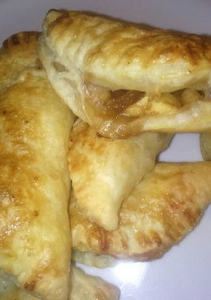 A picture of Apple bites.